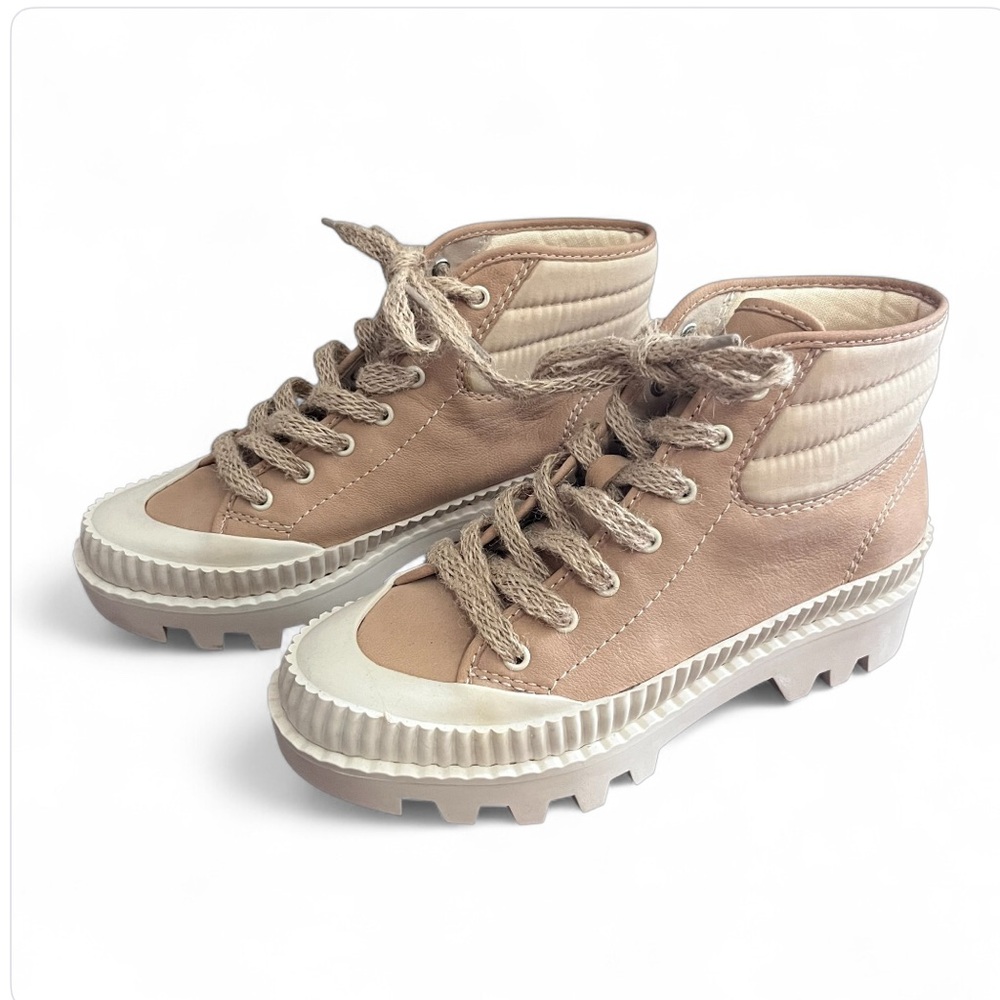 Dolce Vita Women's Ociana Fashion Boots, Dune Nubuck US 6 Shoes Tan Beige